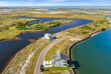 139 Laguna Isles Drive