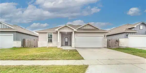9529 Sedalia Trl