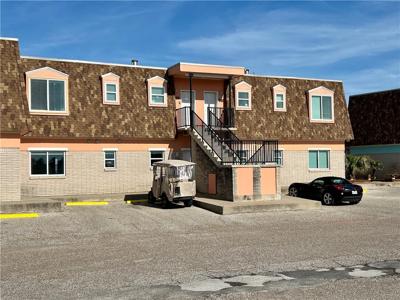 700 Island Retreat Road