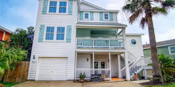 707 Parkplace