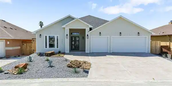 13817 HAWKSNEST BAY Drive