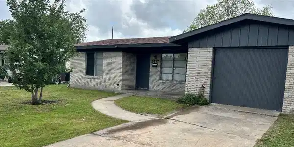 5917 Lucille Drive