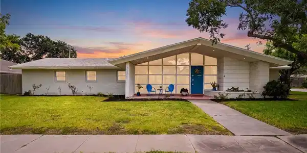 353 Bermuda Place