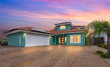13914 Dasmarinas Drive