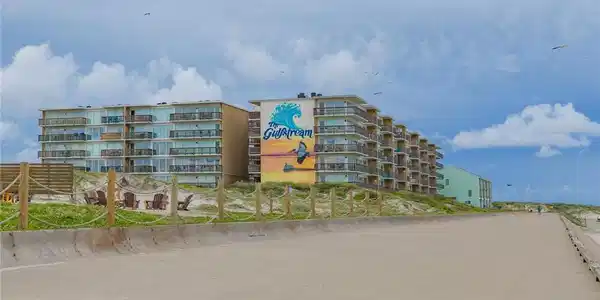 Image 3: Beachside with boardwalk