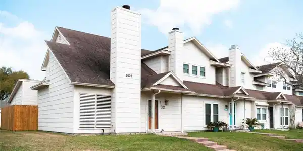 3025 Quail Springs