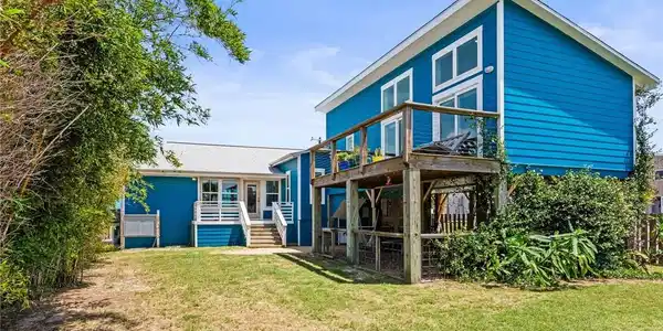 525 S 7th Street