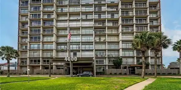4600 Ocean Drive