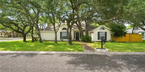 102 Cypress Point