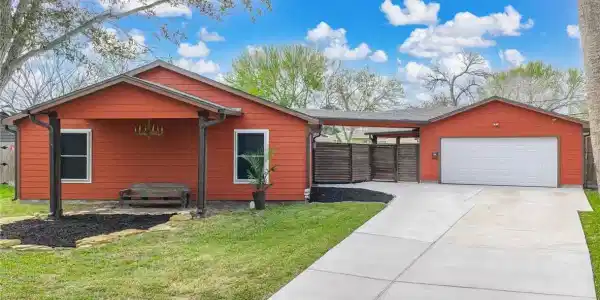 4221 Center Drive