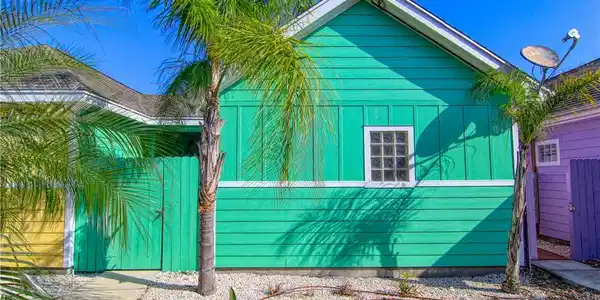 2212 State Highway 361