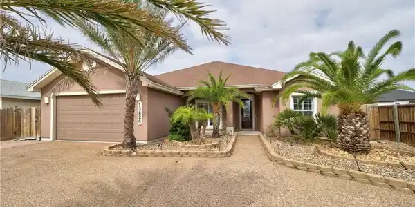 13826 Eaglesnest Bay Drive