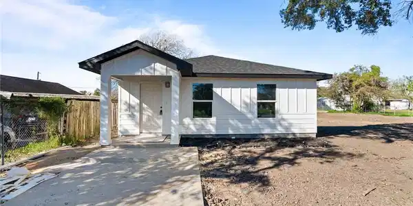 2604 McCain Drive