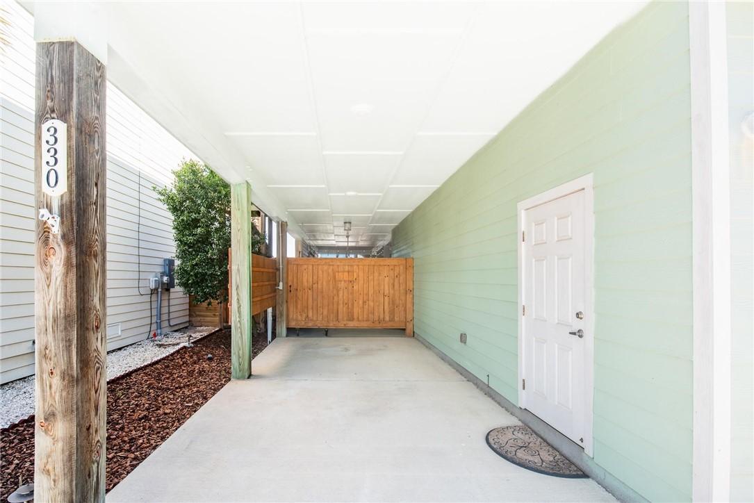 Image 4: Covered parking.
