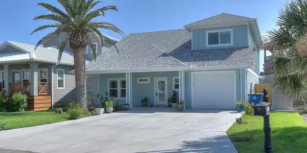 518 Lantana Drive