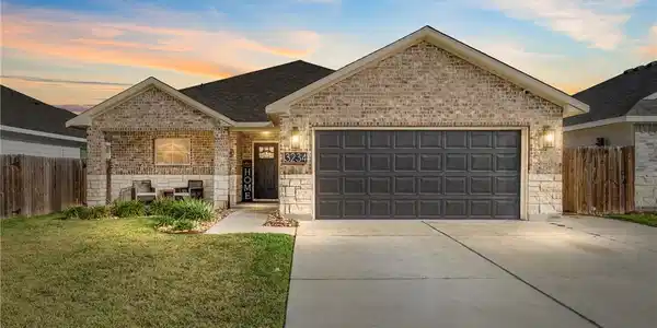 3234 Creek Side Drive