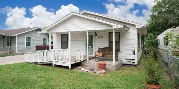 4433 Jose Drive
