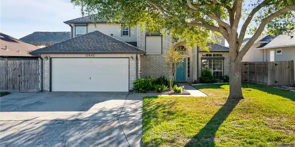 13845 Jolly Roger Street