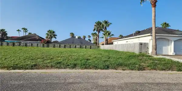 13773 Hawksnest Bay Drive