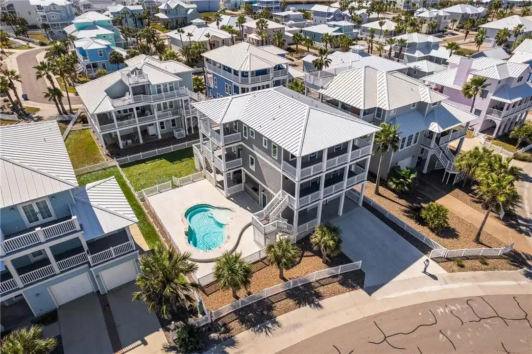 Image 1: Oversized lot with heated pool!