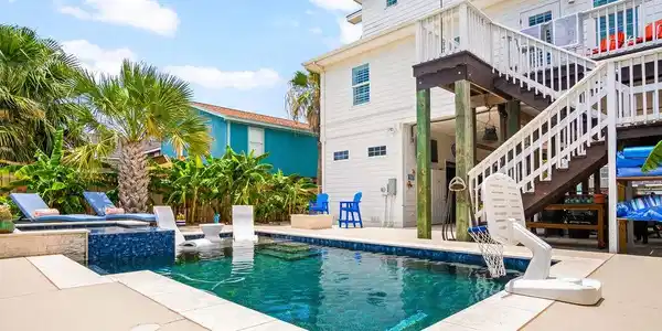 650 Dolphin Circle