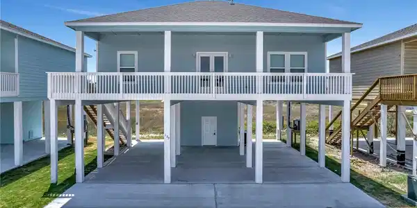 139 Paradise Drive