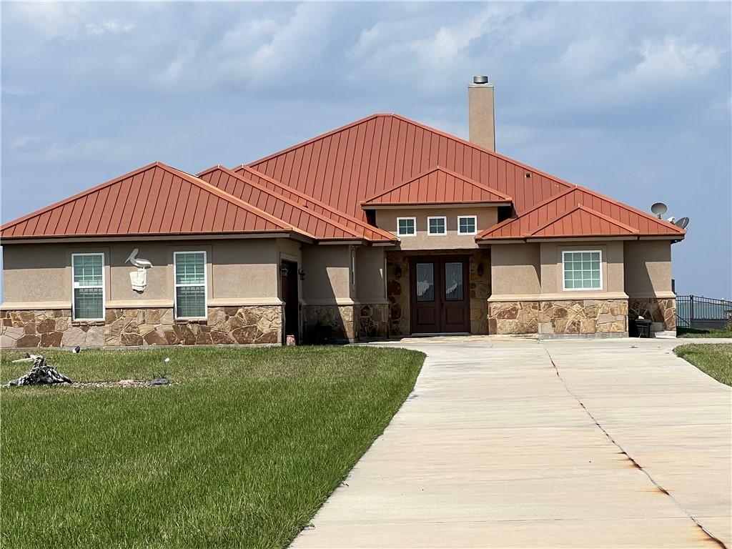 Image 3: Front of house