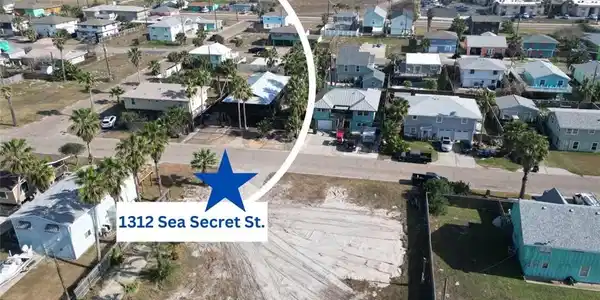 1312 Sea Secret Street
