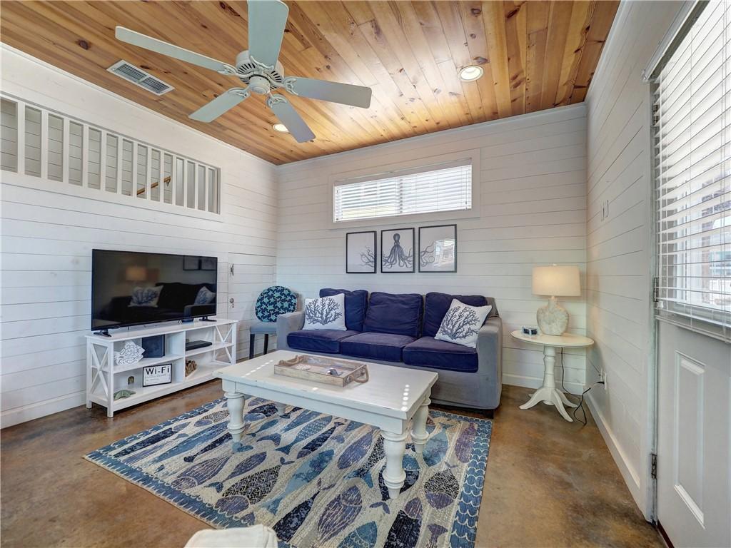Image 2: Living Room