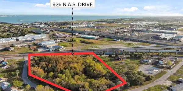 926 Naval Air Station Drive