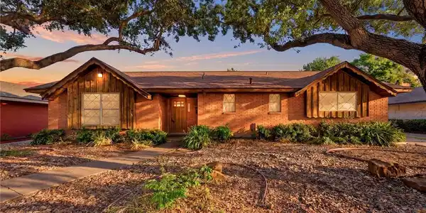 753 Burkshire Drive