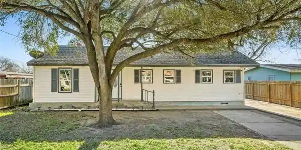 10829 Mayfield Drive