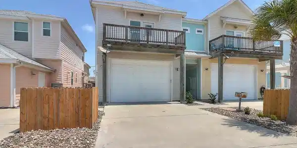 152 Paradise Pointe Drive