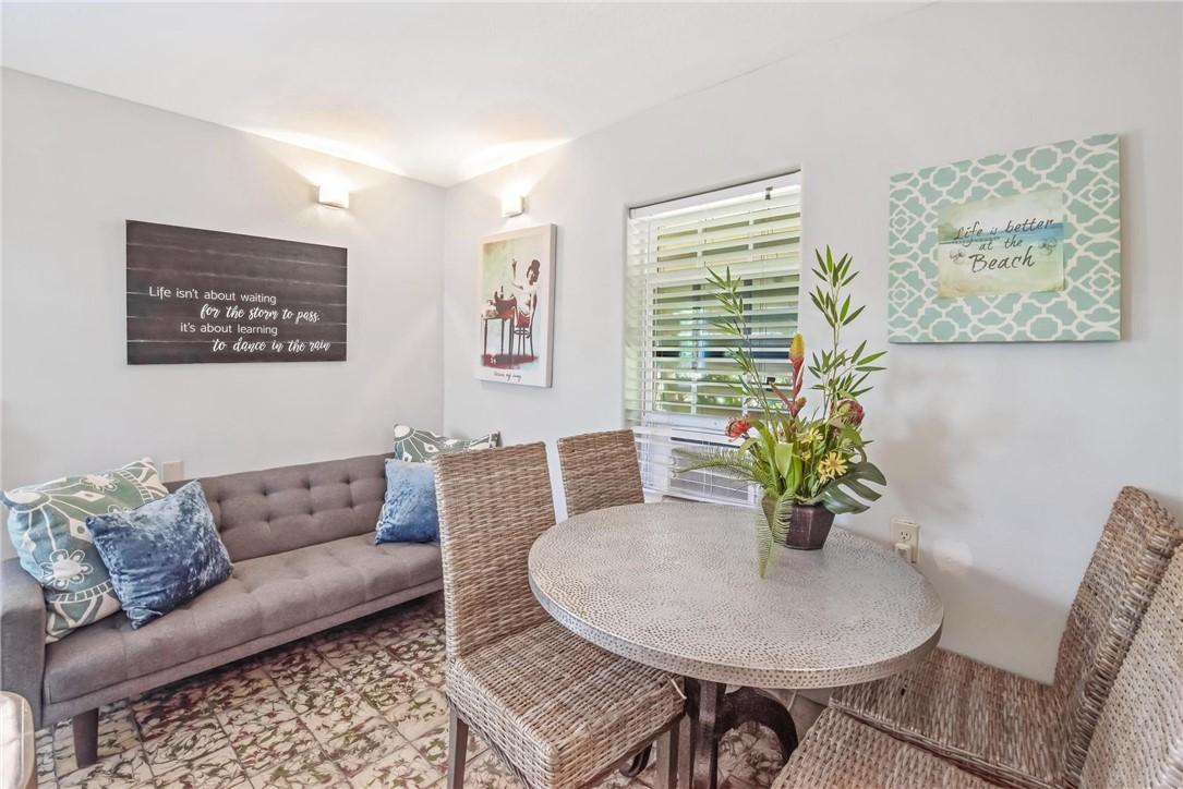 Image 4: Living room with Coastal decor.