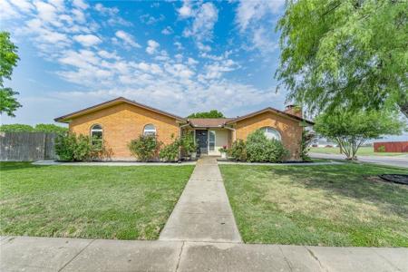 1703 Memorial Parkway