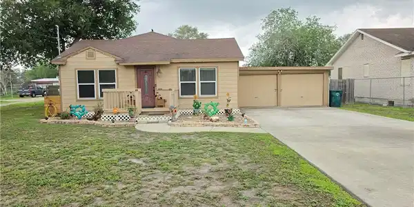 2734 Countiss Drive