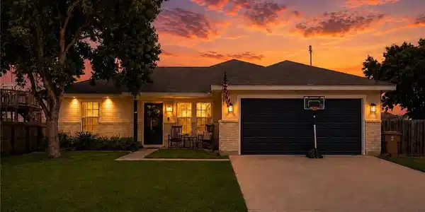 206 Oak Ridge Drive