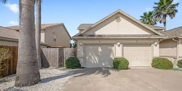 13922 Mingo Cay Court