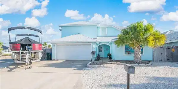 13637 Catamaran Drive