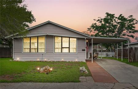 1645 Brentwood Drive