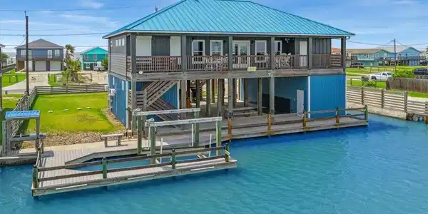 106 Belaire Drive