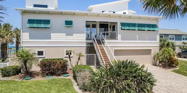 4621 Van Kleeck DRIVE