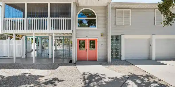 501 KEY ROYALE DRIVE