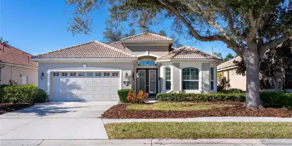 570 CRANE PRAIRIE WAY