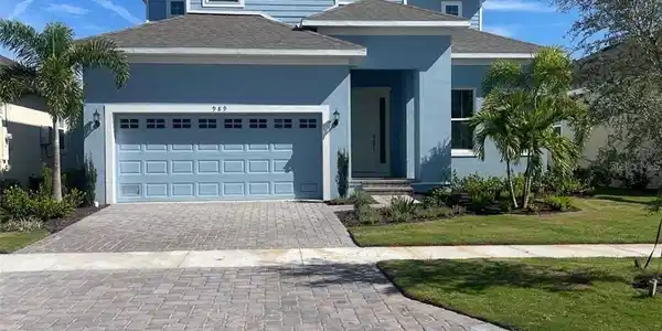 989 SIGNET DRIVE