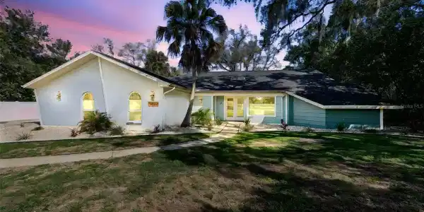 7995 CHAUCER DRIVE