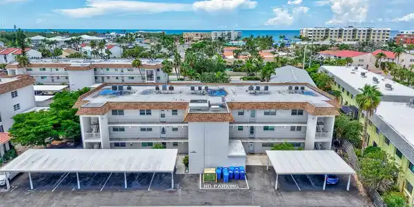 116 VISTA HERMOSA CIRCLE