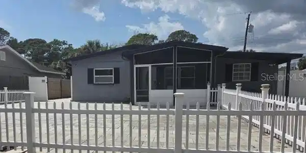 5110 GATEWAY DRIVE