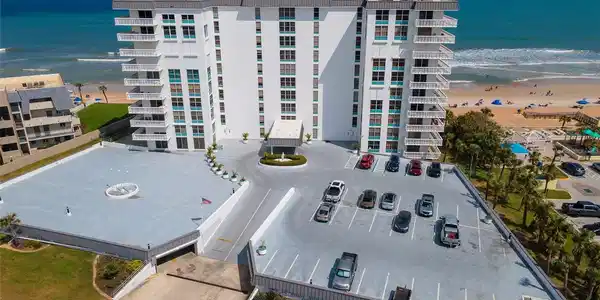 1575 OCEAN SHORE