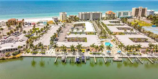19417 GULF BOULEVARD